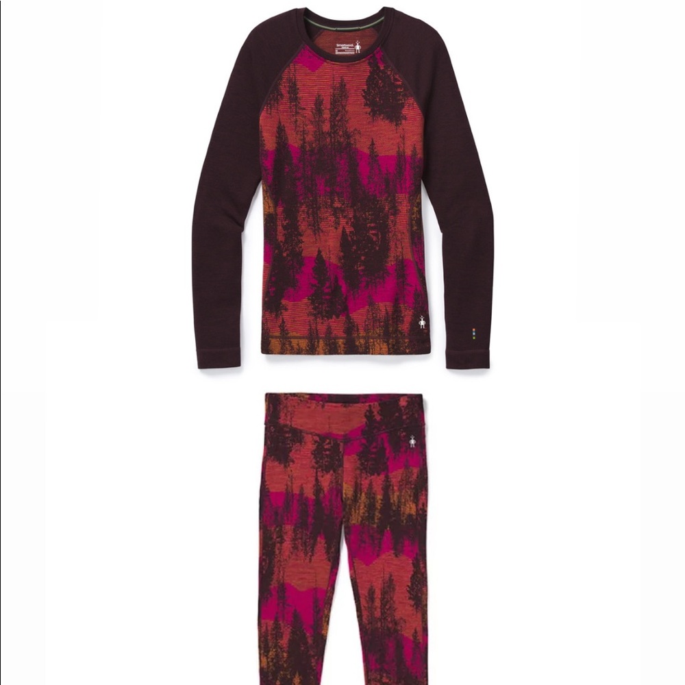 Smartwool set (2 piece base layer top and bottoms)